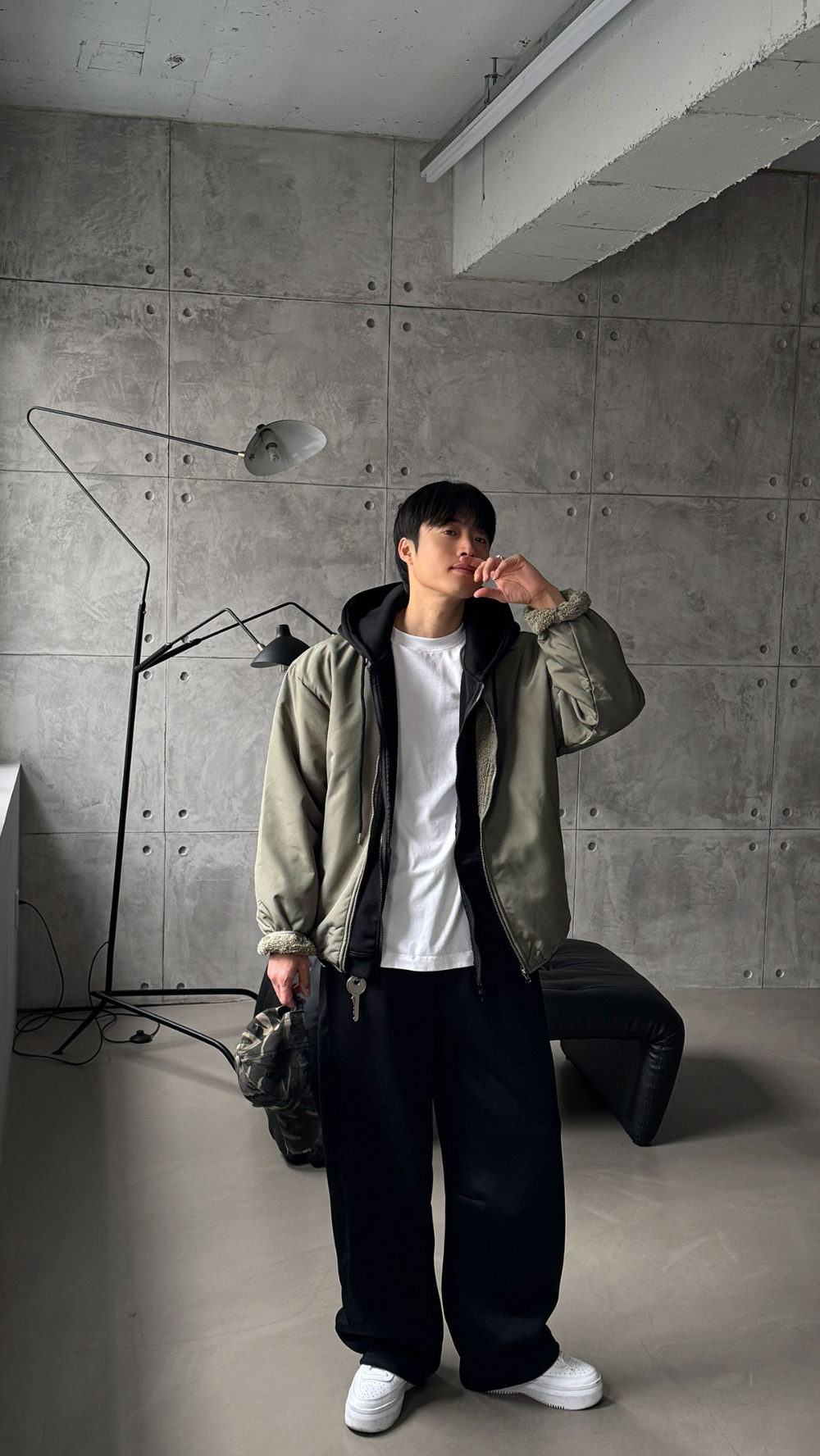 재킷 모델 착용 이미지-S136L83