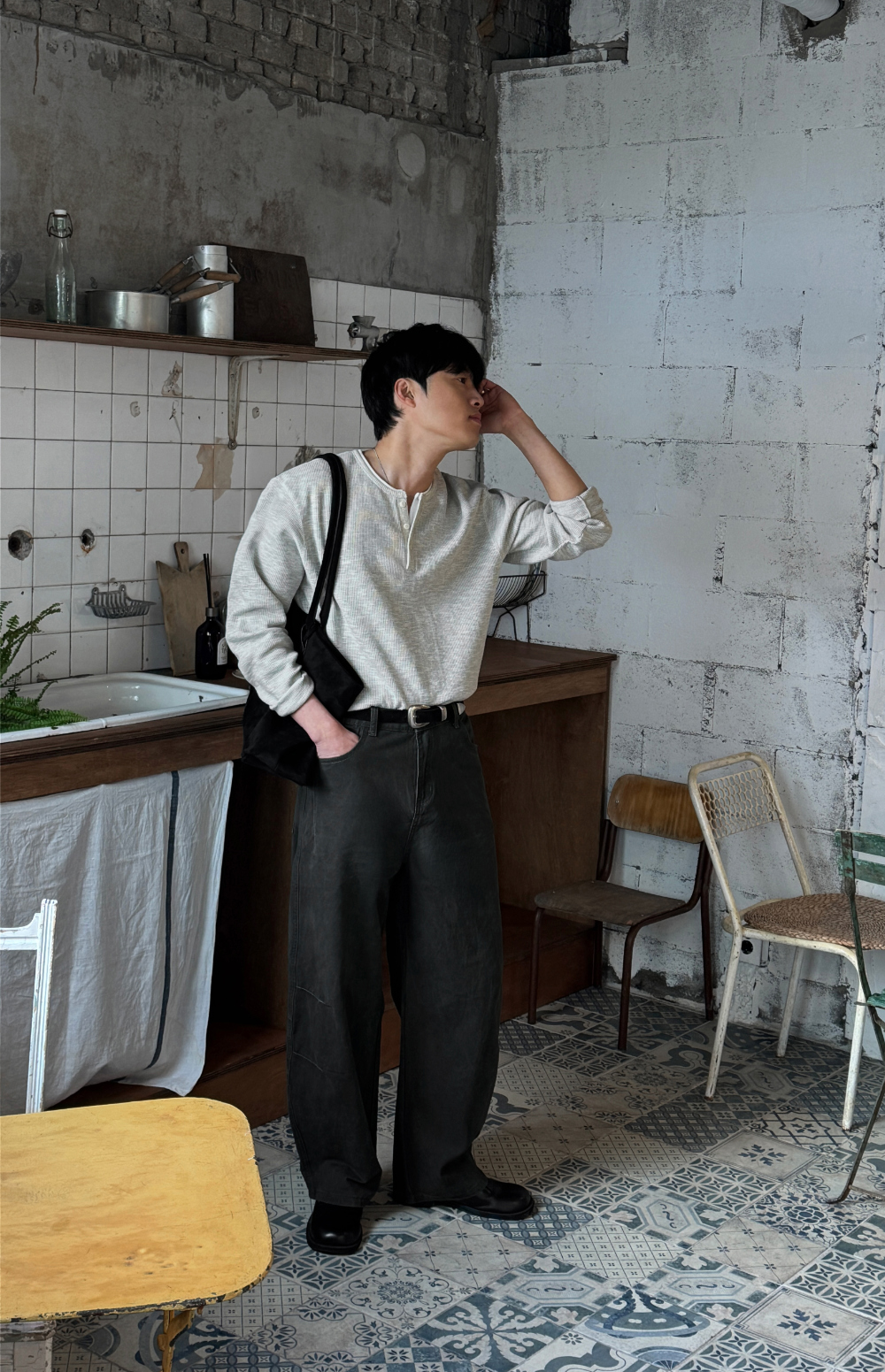 바지 모델 착용 이미지-S188L2
