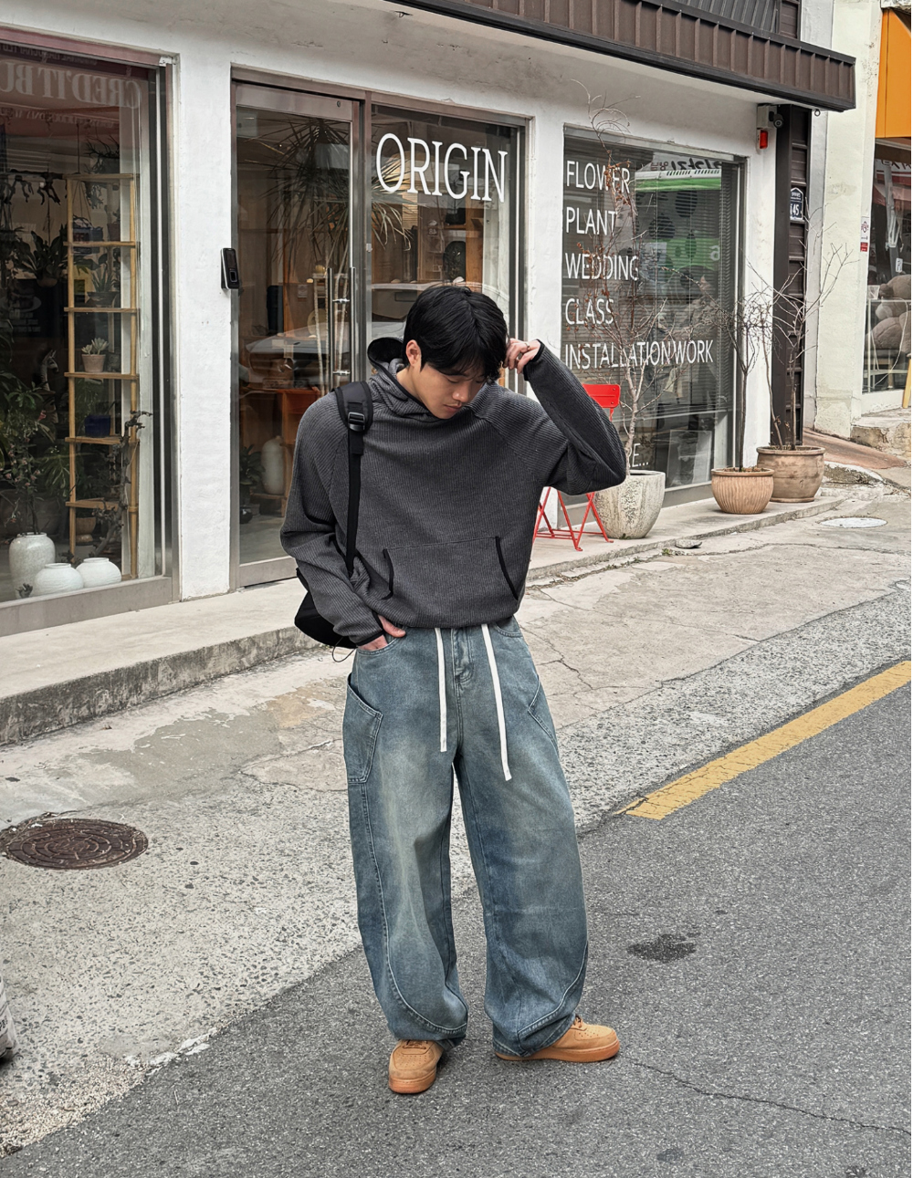 긴팔 티셔츠 모델 착용 이미지-S147L20