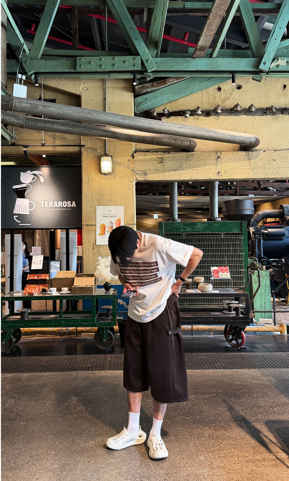 신발 모델 착용 이미지-S168L37