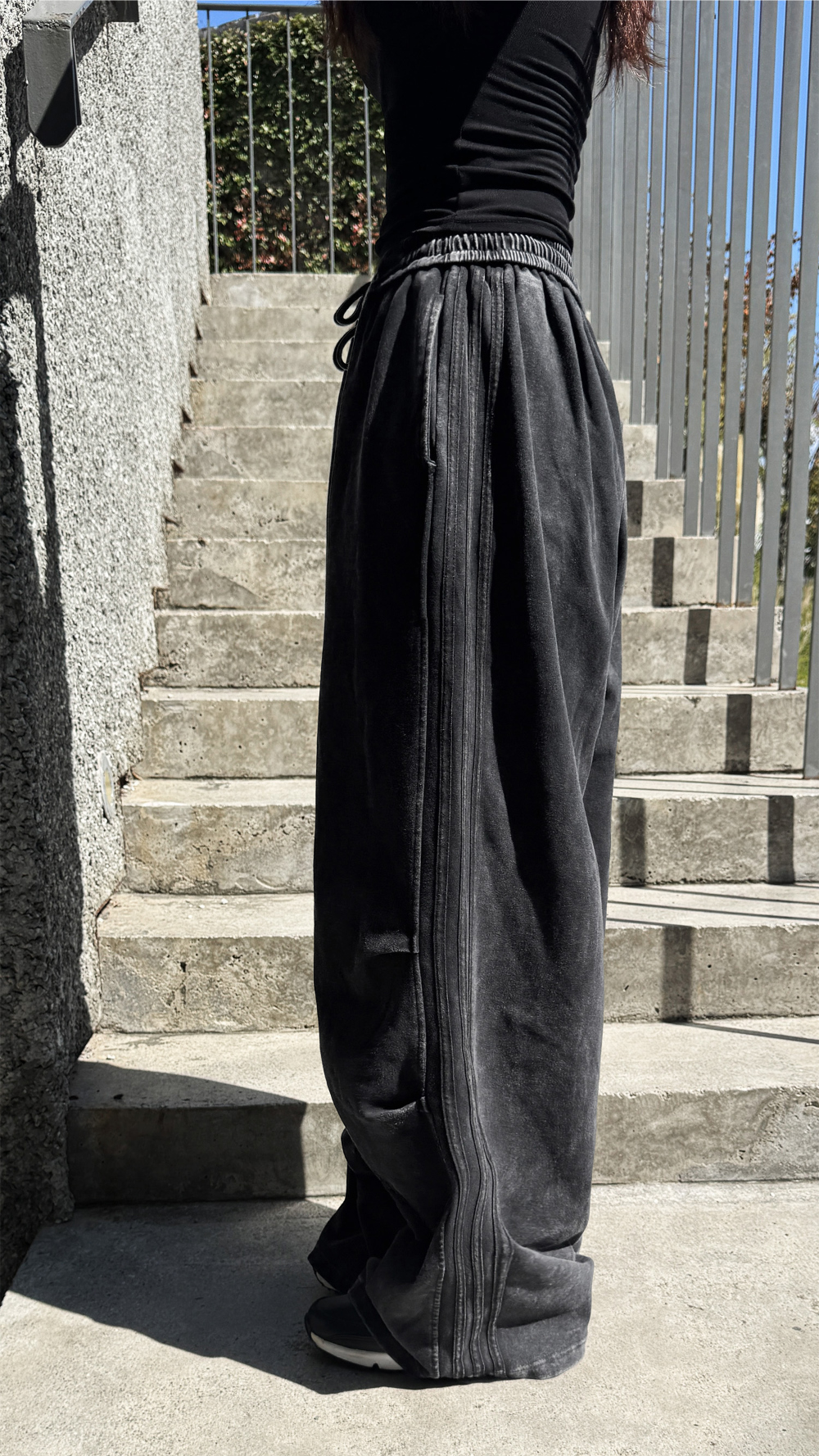 악세사리 모델 착용 이미지-S216L11