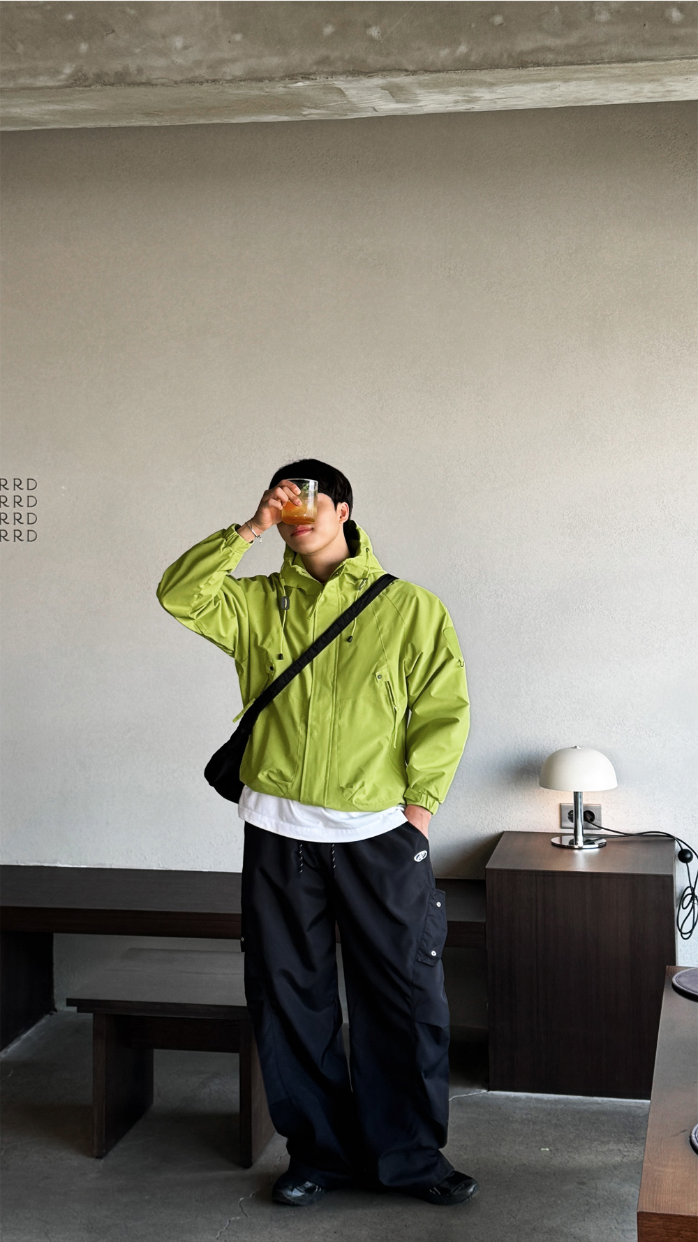 재킷 모델 착용 이미지-S214L18
