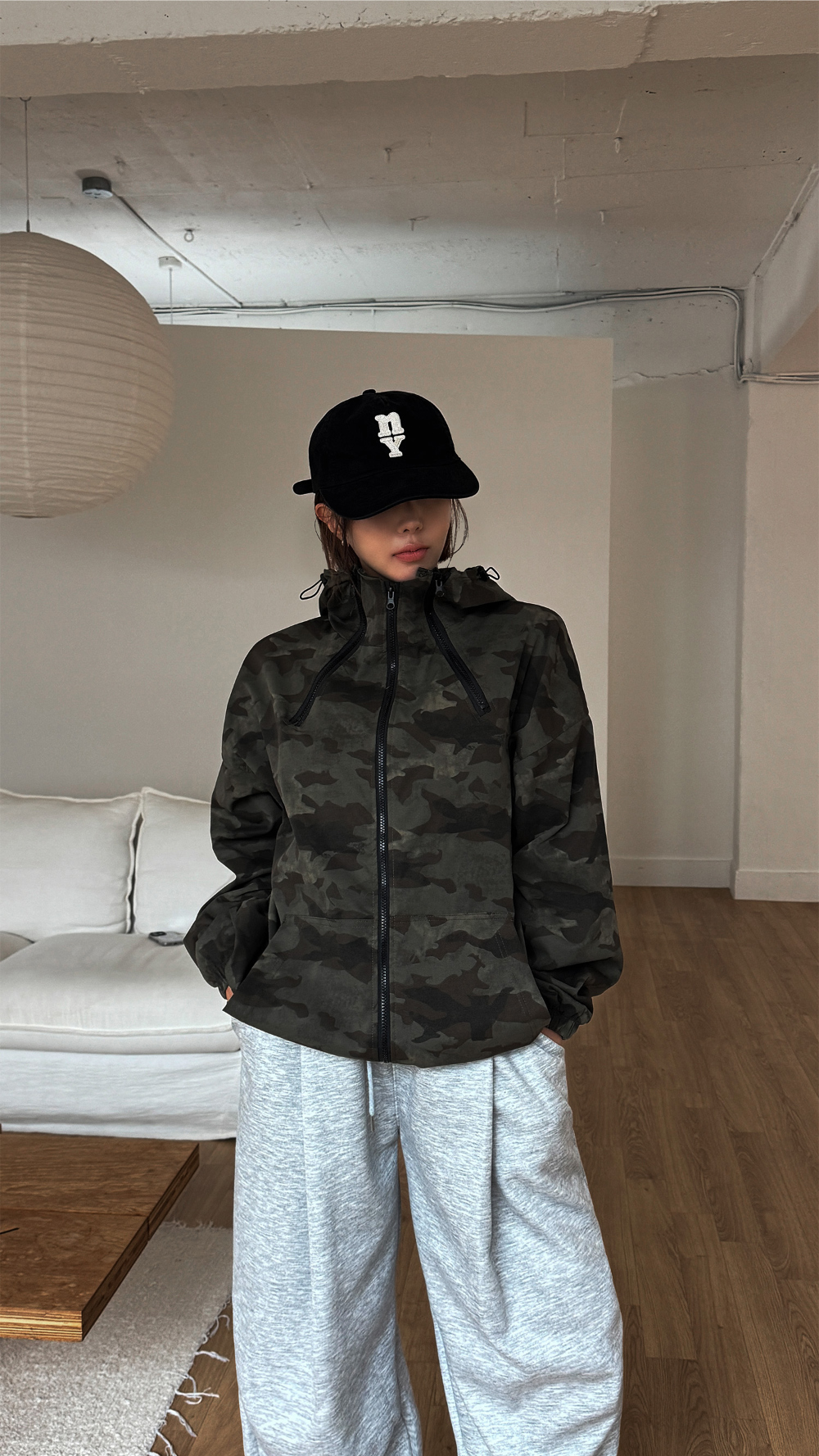 바지 모델 착용 이미지-S159L31