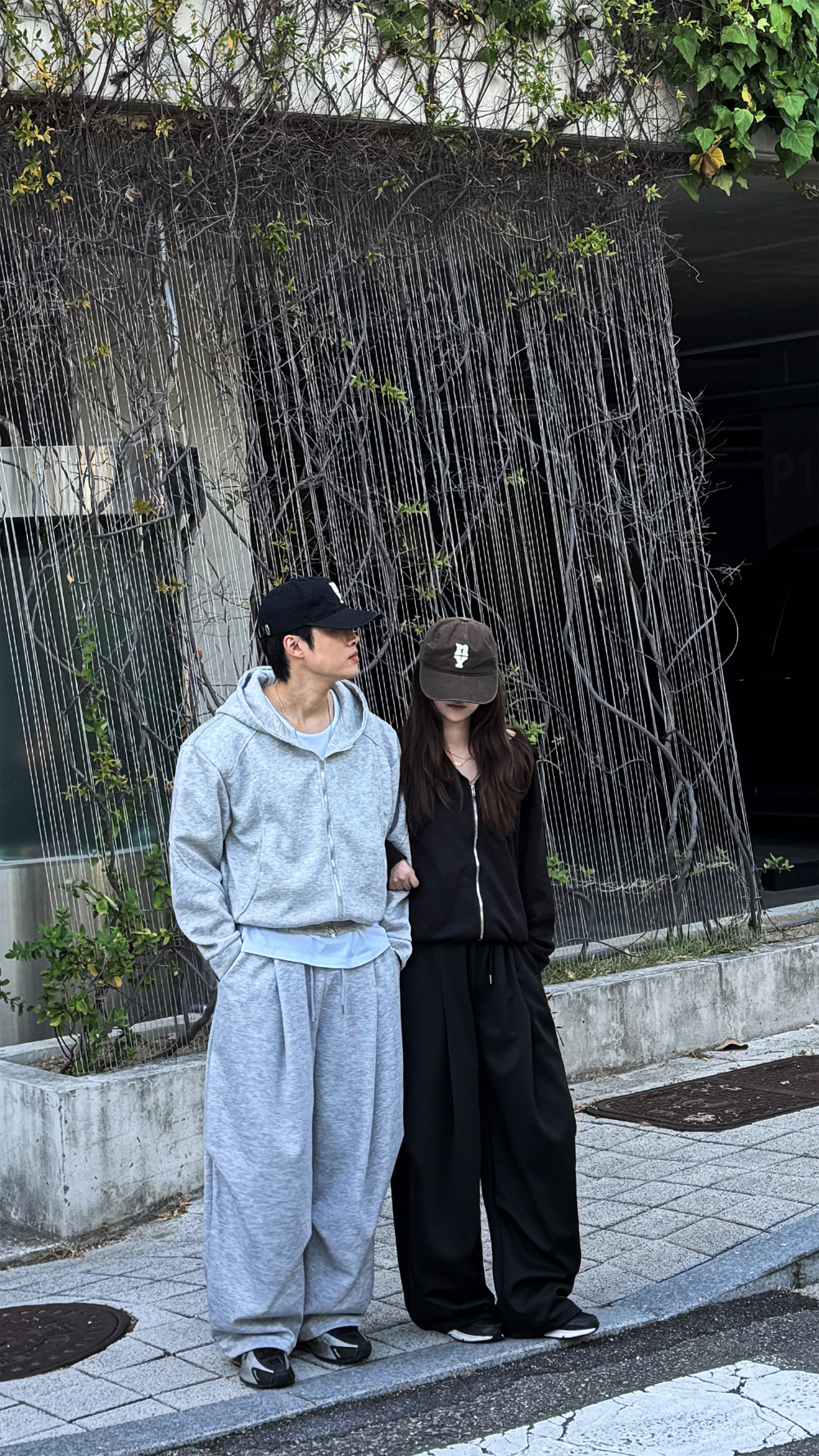모자 모델 착용 이미지-S219L5