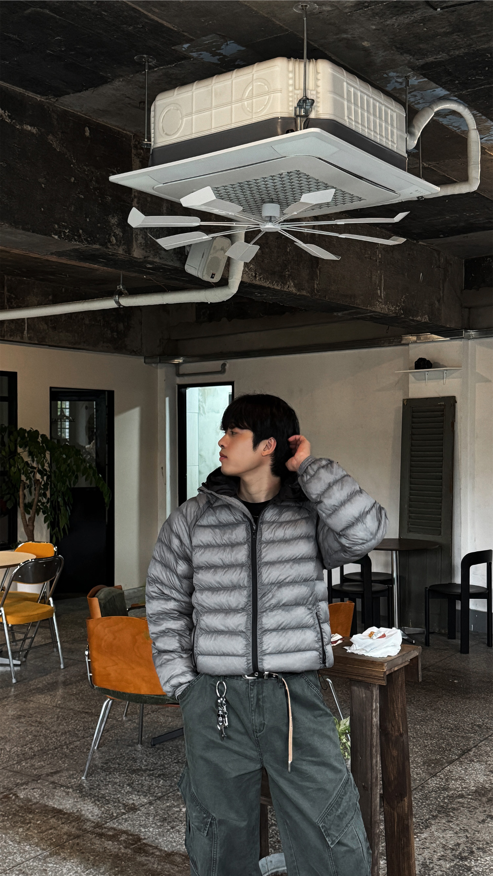 패딩 모델 착용 이미지-S231L23