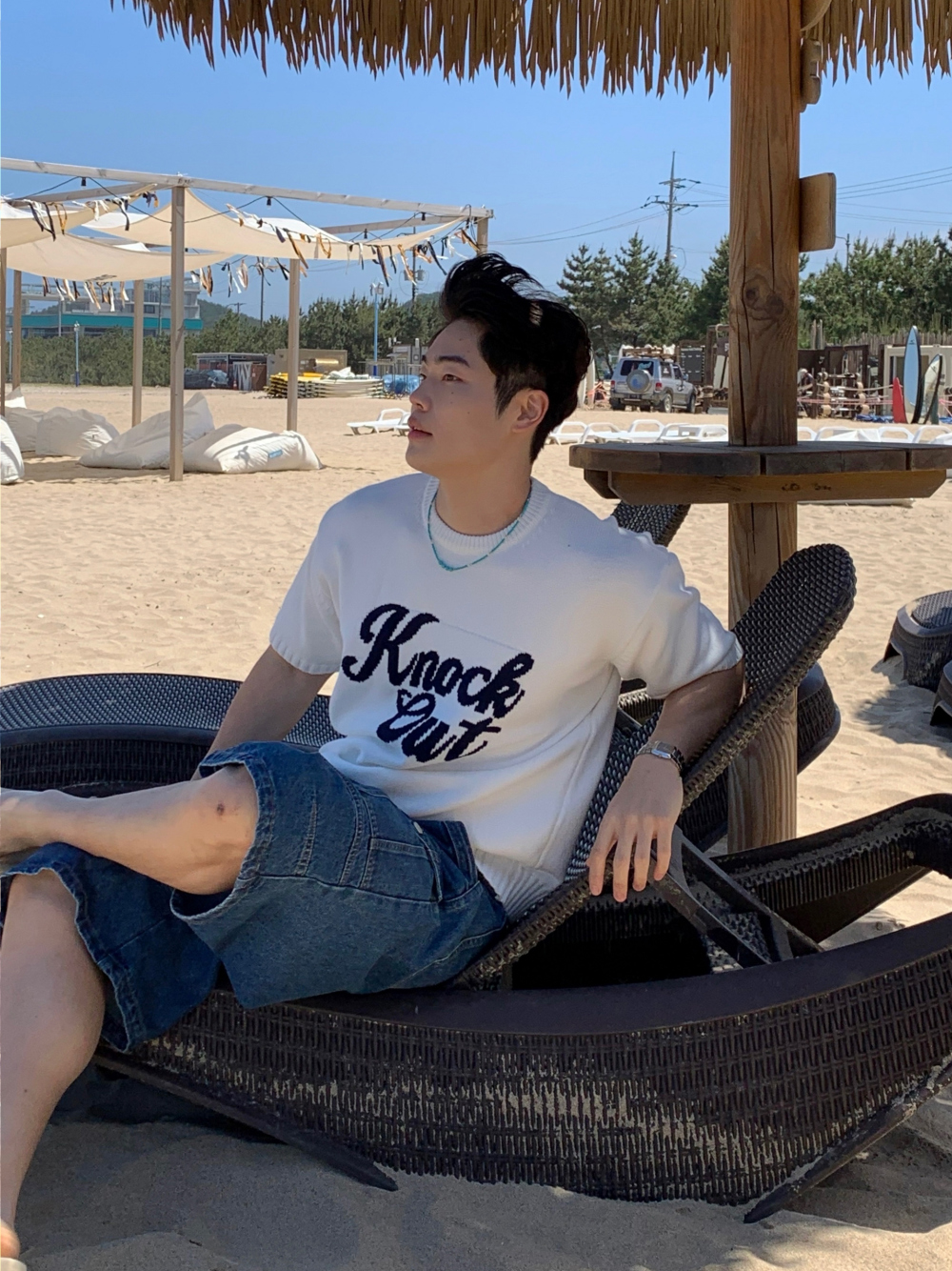 반팔 티셔츠 모델 착용 이미지-S1L33