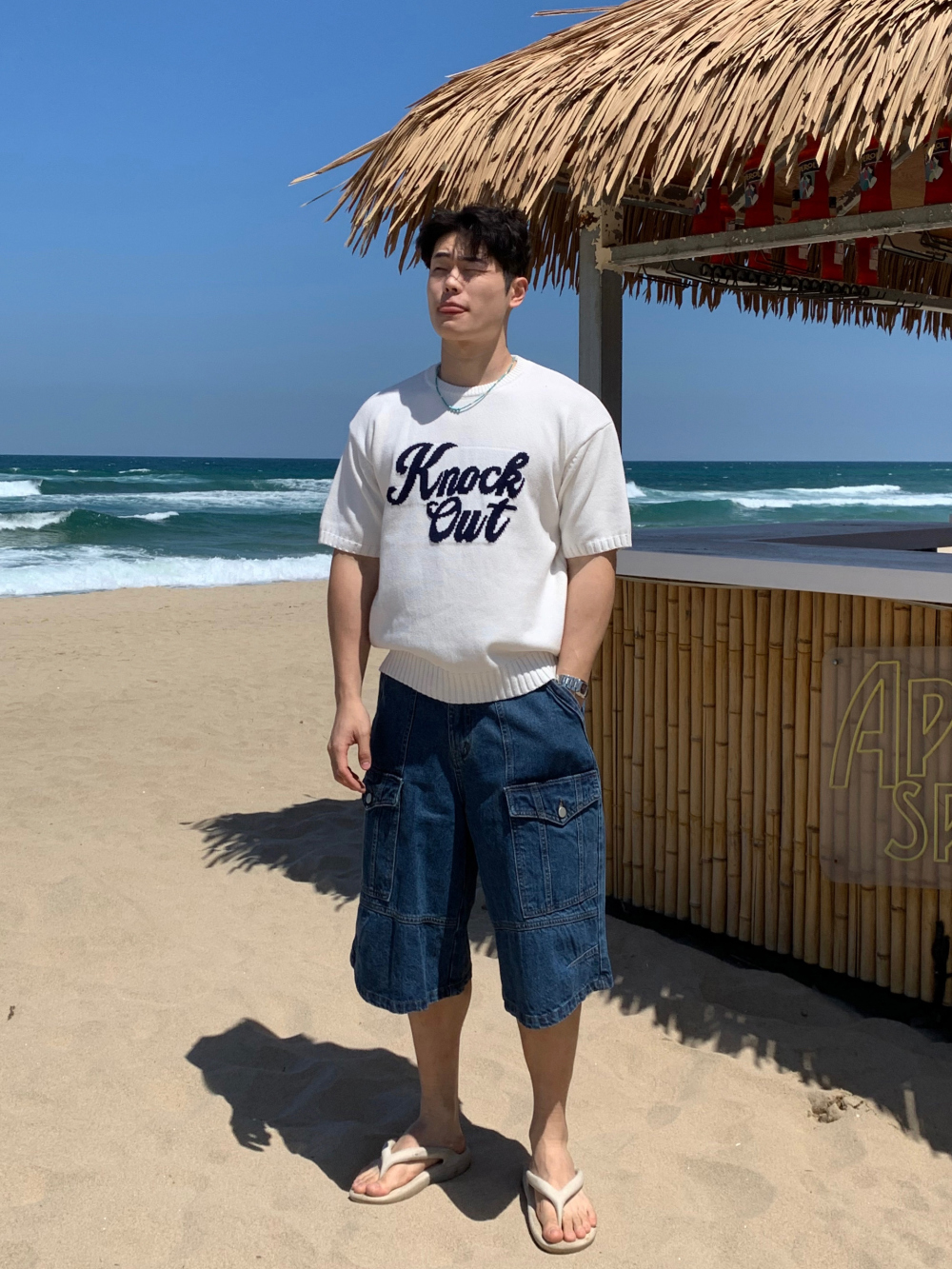 반팔 티셔츠 모델 착용 이미지-S1L39