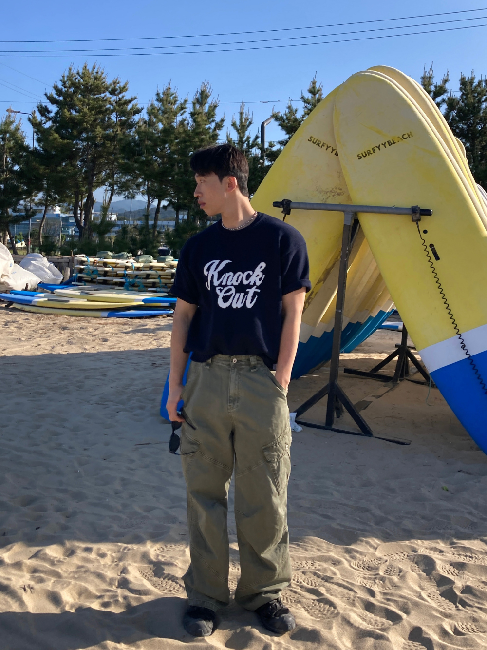 반팔 티셔츠 모델 착용 이미지-S1L7