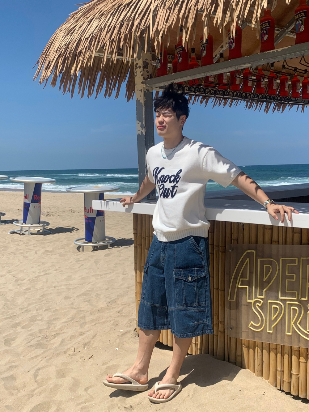 반팔 티셔츠 모델 착용 이미지-S1L42