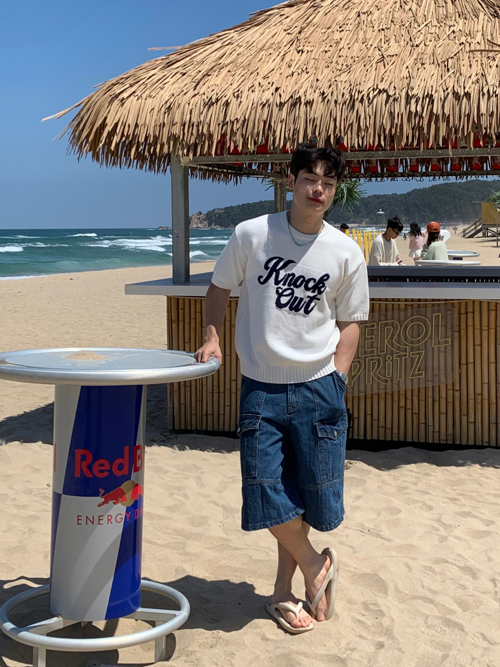 반팔 티셔츠 모델 착용 이미지-S1L36