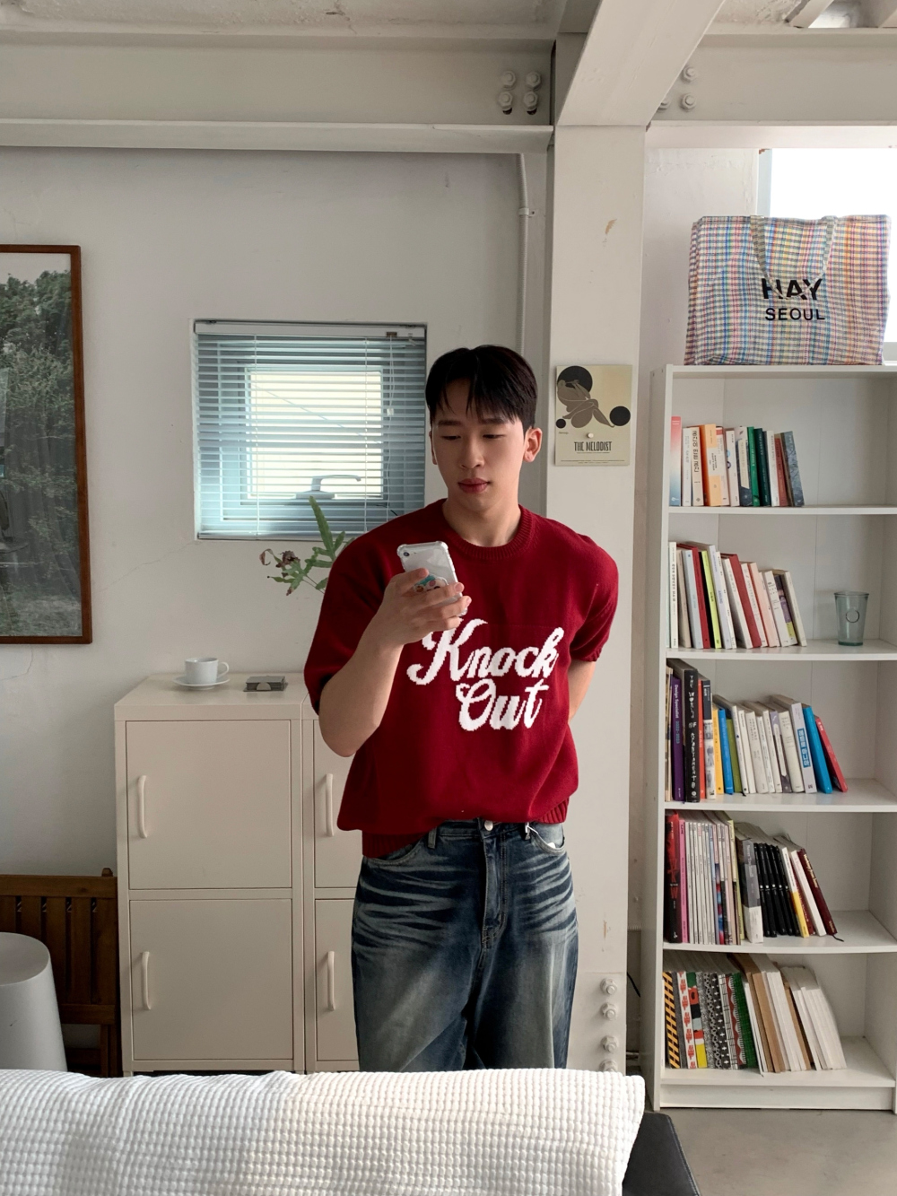 반팔 티셔츠 모델 착용 이미지-S1L59