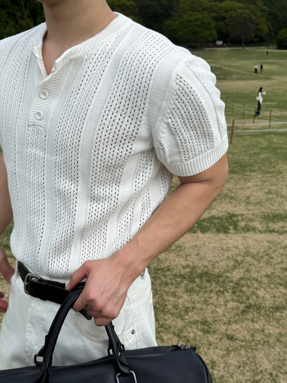 반팔 티셔츠 모델 착용 이미지-S1L18