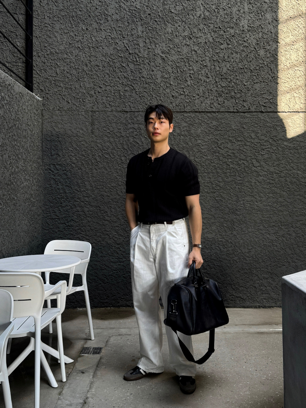 반팔 티셔츠 모델 착용 이미지-S1L33