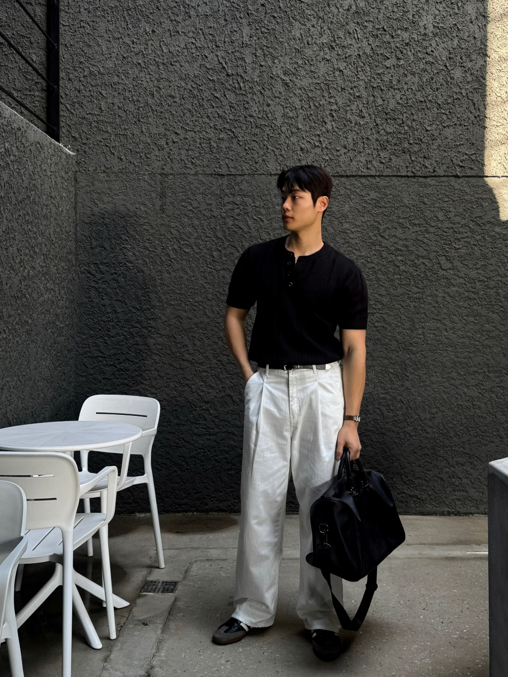 반팔 티셔츠 모델 착용 이미지-S1L34