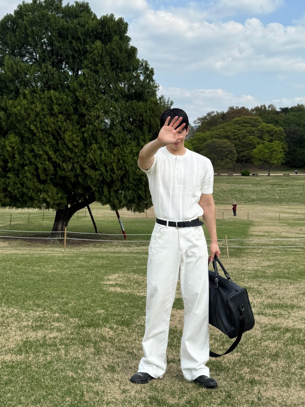 반팔 티셔츠 모델 착용 이미지-S1L26