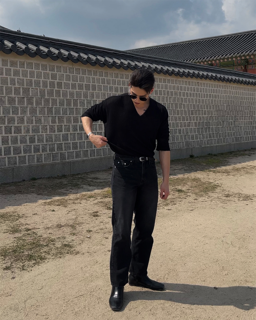 긴팔 티셔츠 모델 착용 이미지-S1L21