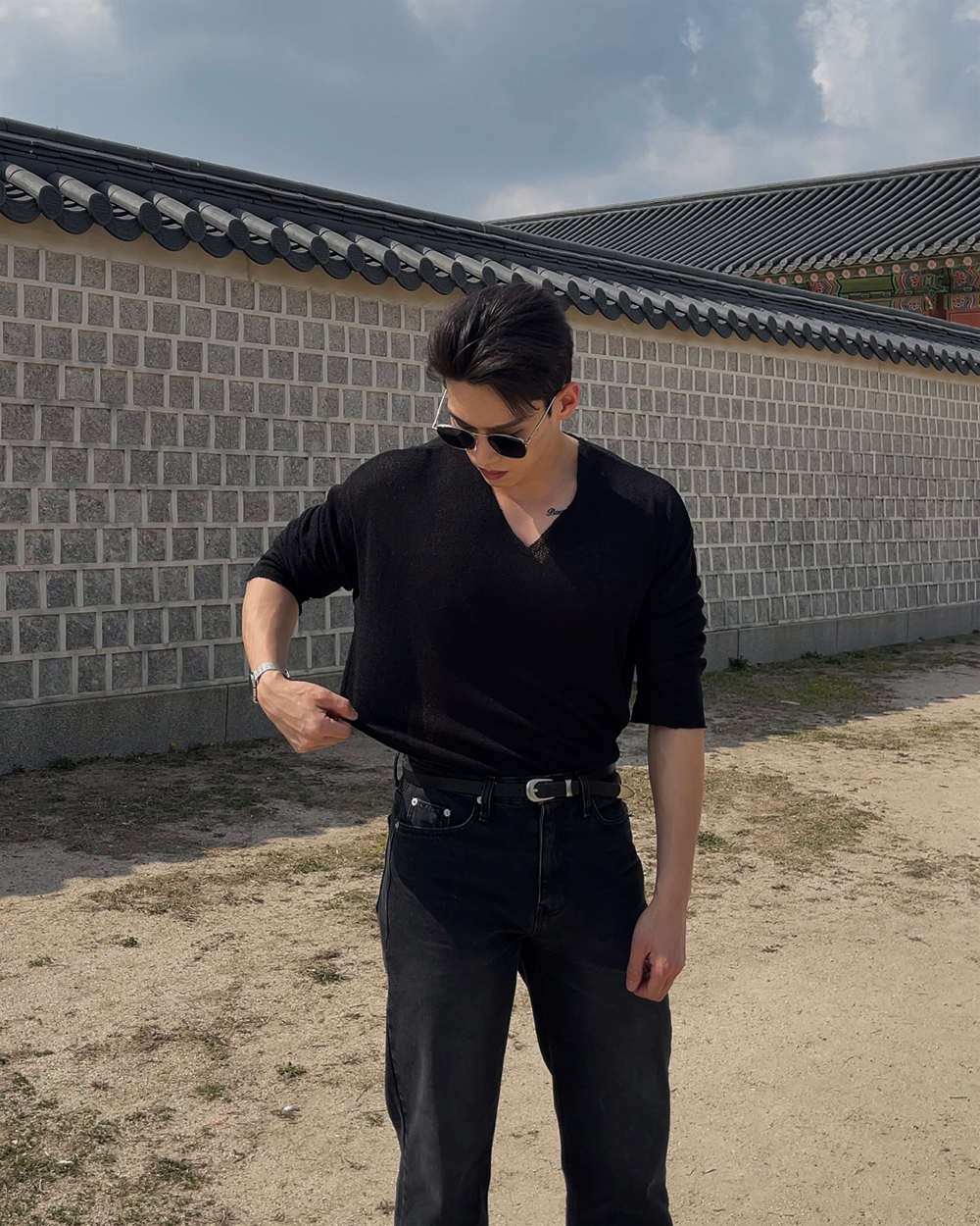 긴팔 티셔츠 모델 착용 이미지-S1L19