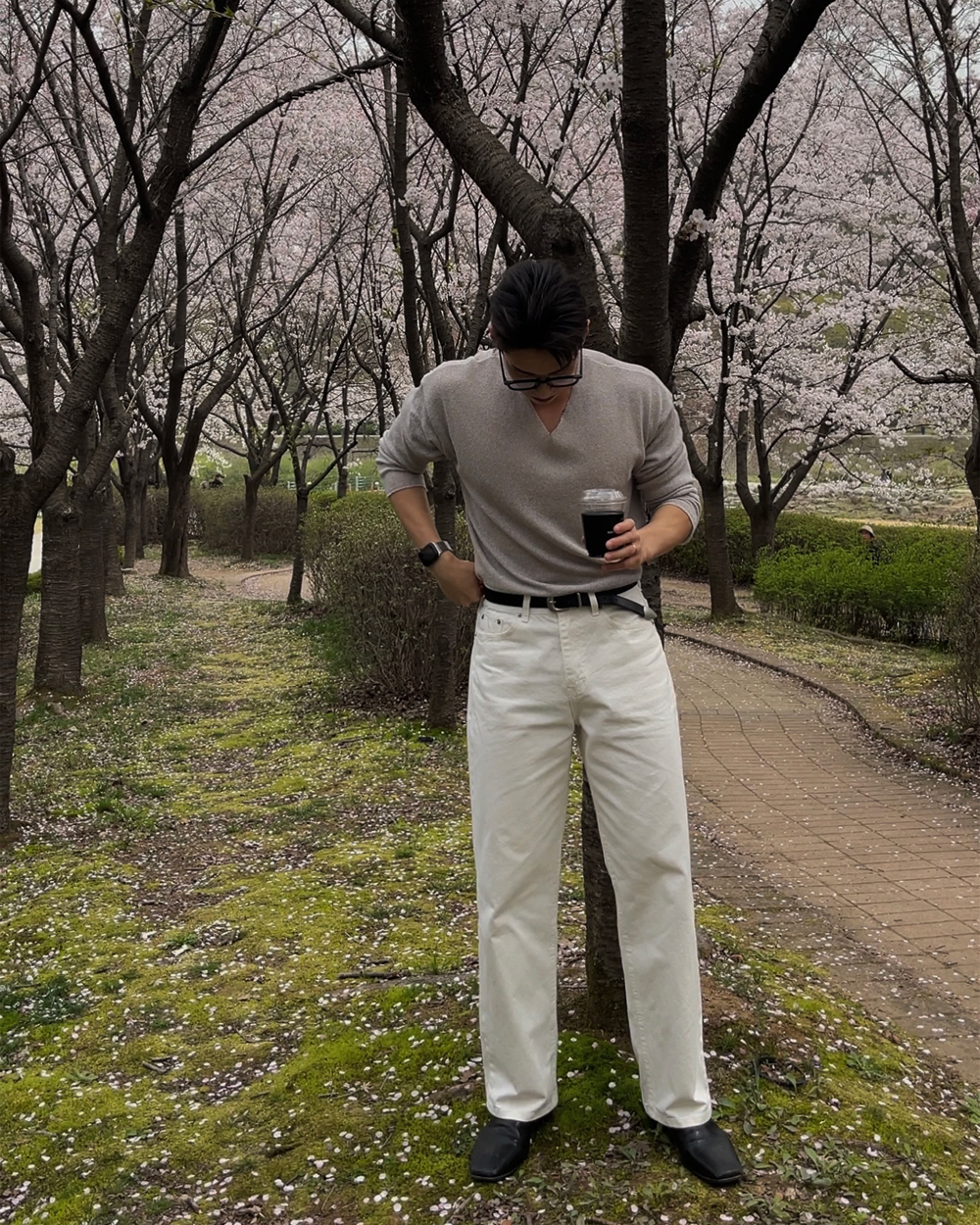 긴팔 티셔츠 모델 착용 이미지-S3L19