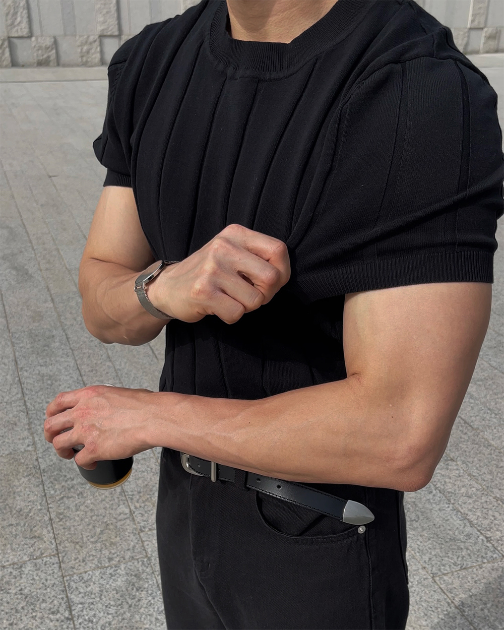 반팔 티셔츠 모델 착용 이미지-S1L31