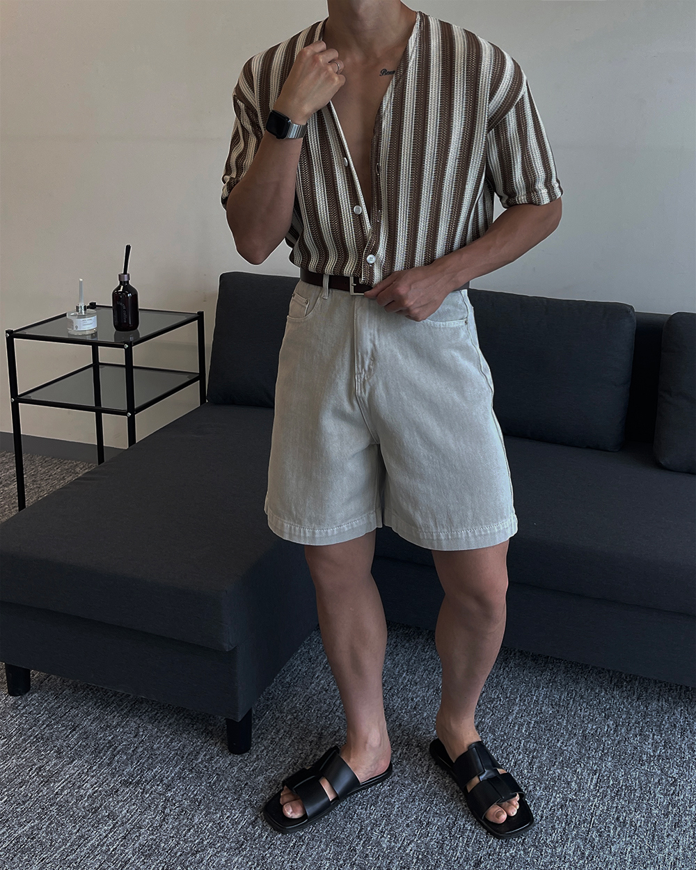 블라우스 모델 착용 이미지-S1L31