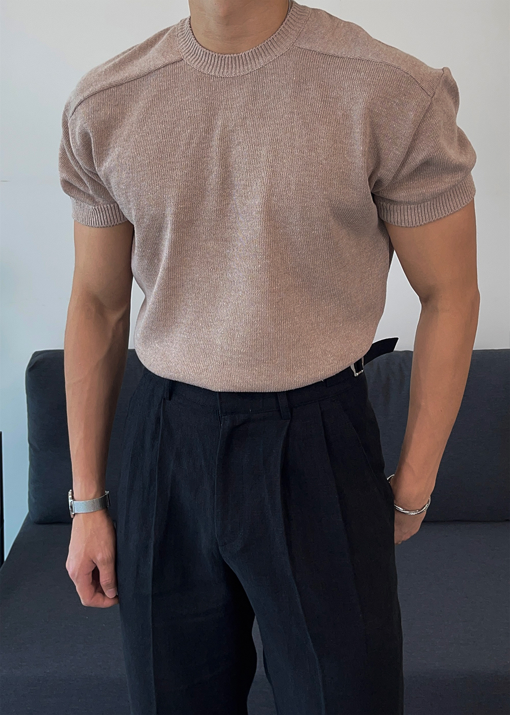 반팔 티셔츠 모델 착용 이미지-S6L13