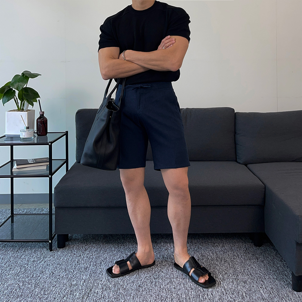 반팔 티셔츠 모델 착용 이미지-S8L10