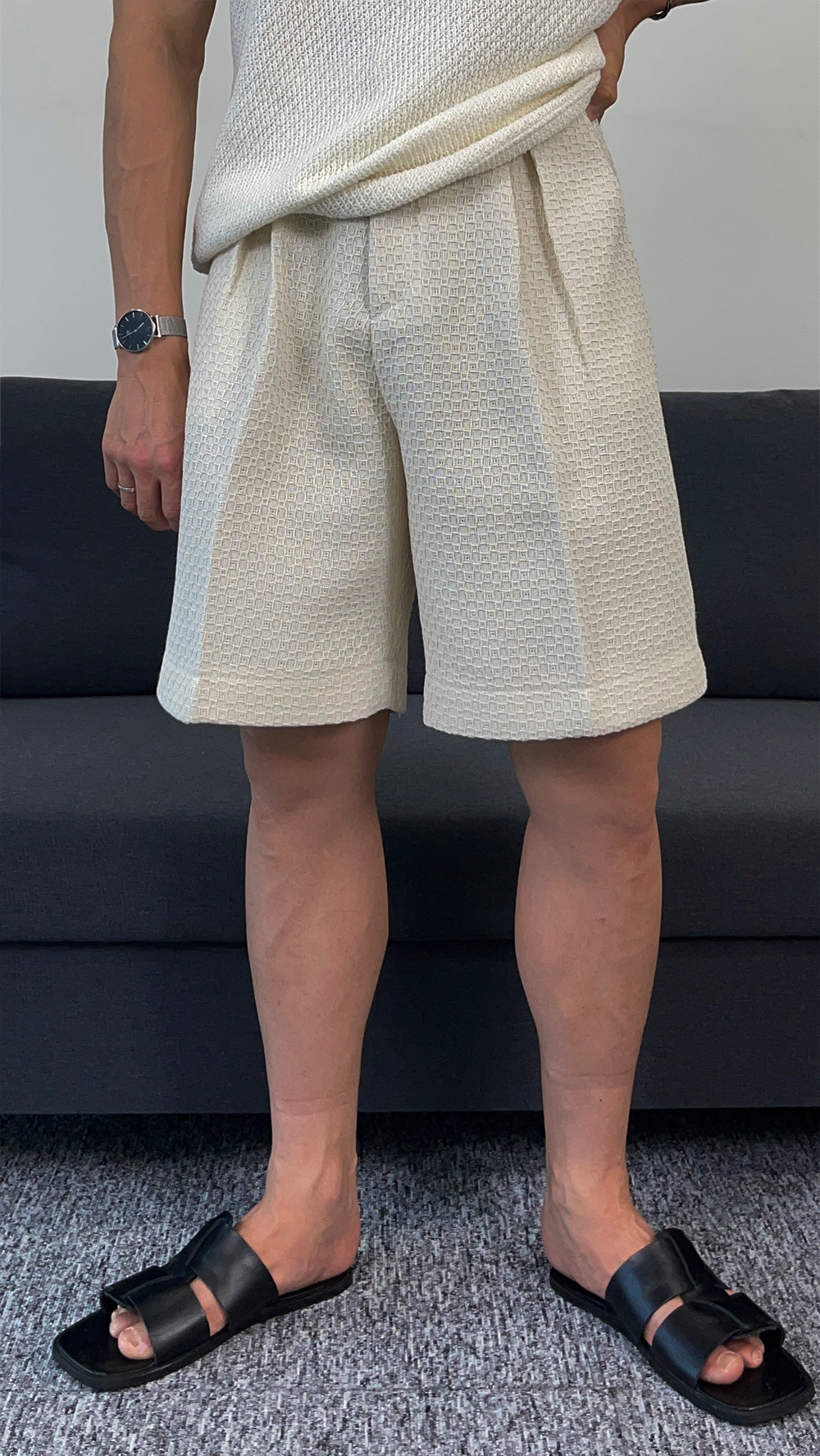 반바지 모델 착용 이미지-S1L24