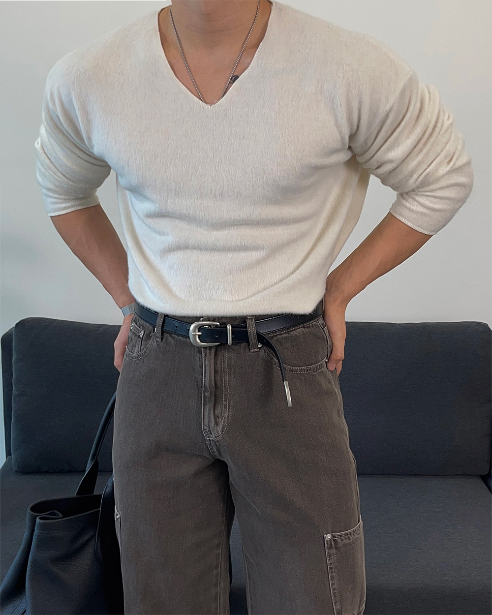 긴팔 티셔츠 모델 착용 이미지-S1L34