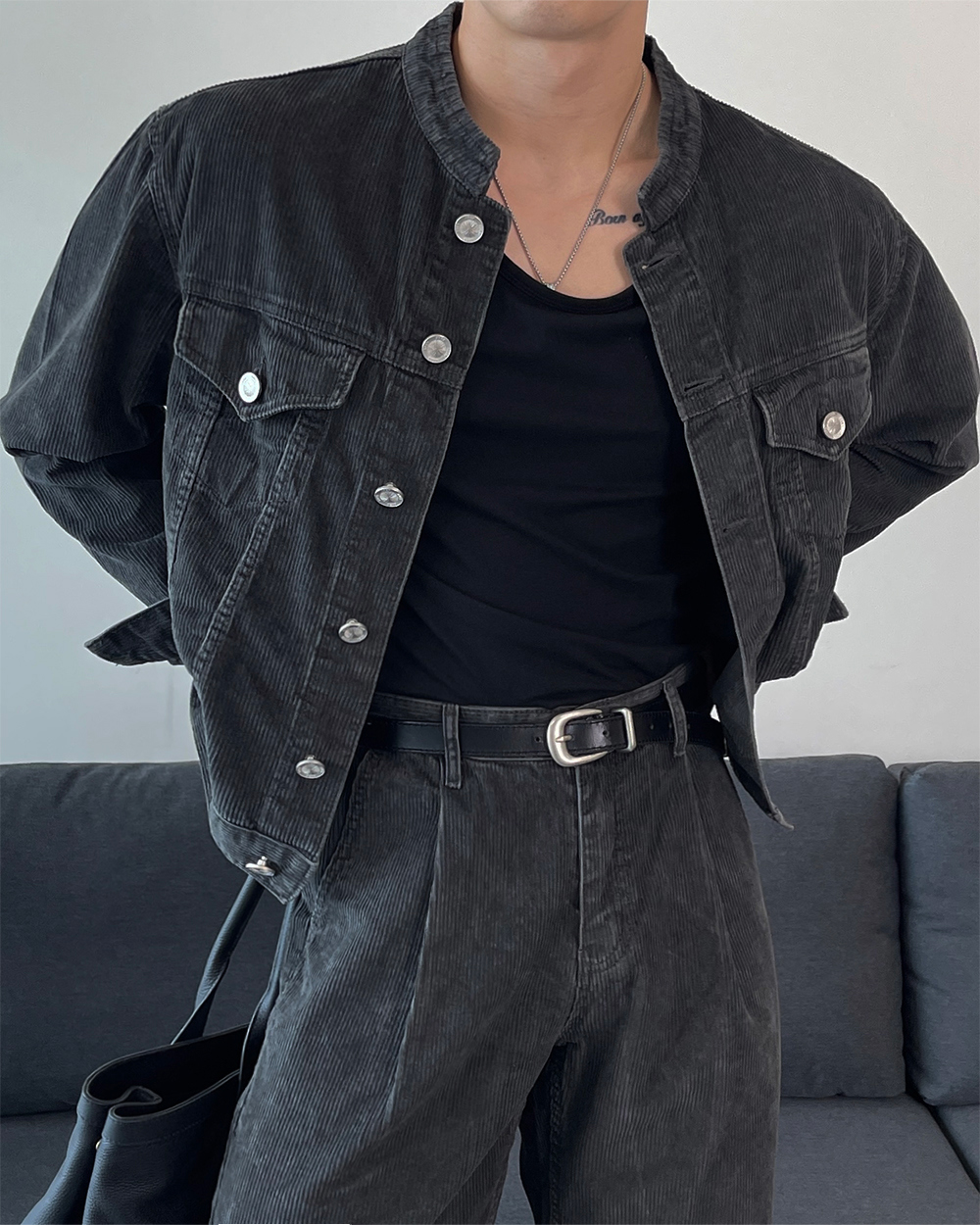 바지 모델 착용 이미지-S2L15