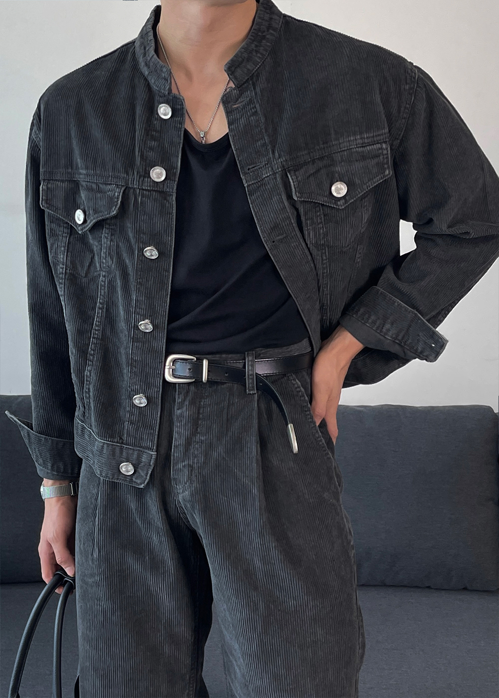 바지 모델 착용 이미지-S2L13