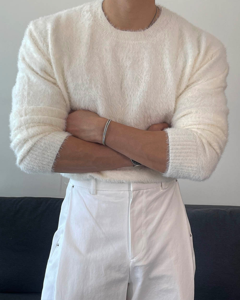 긴팔 티셔츠 모델 착용 이미지-S1L25