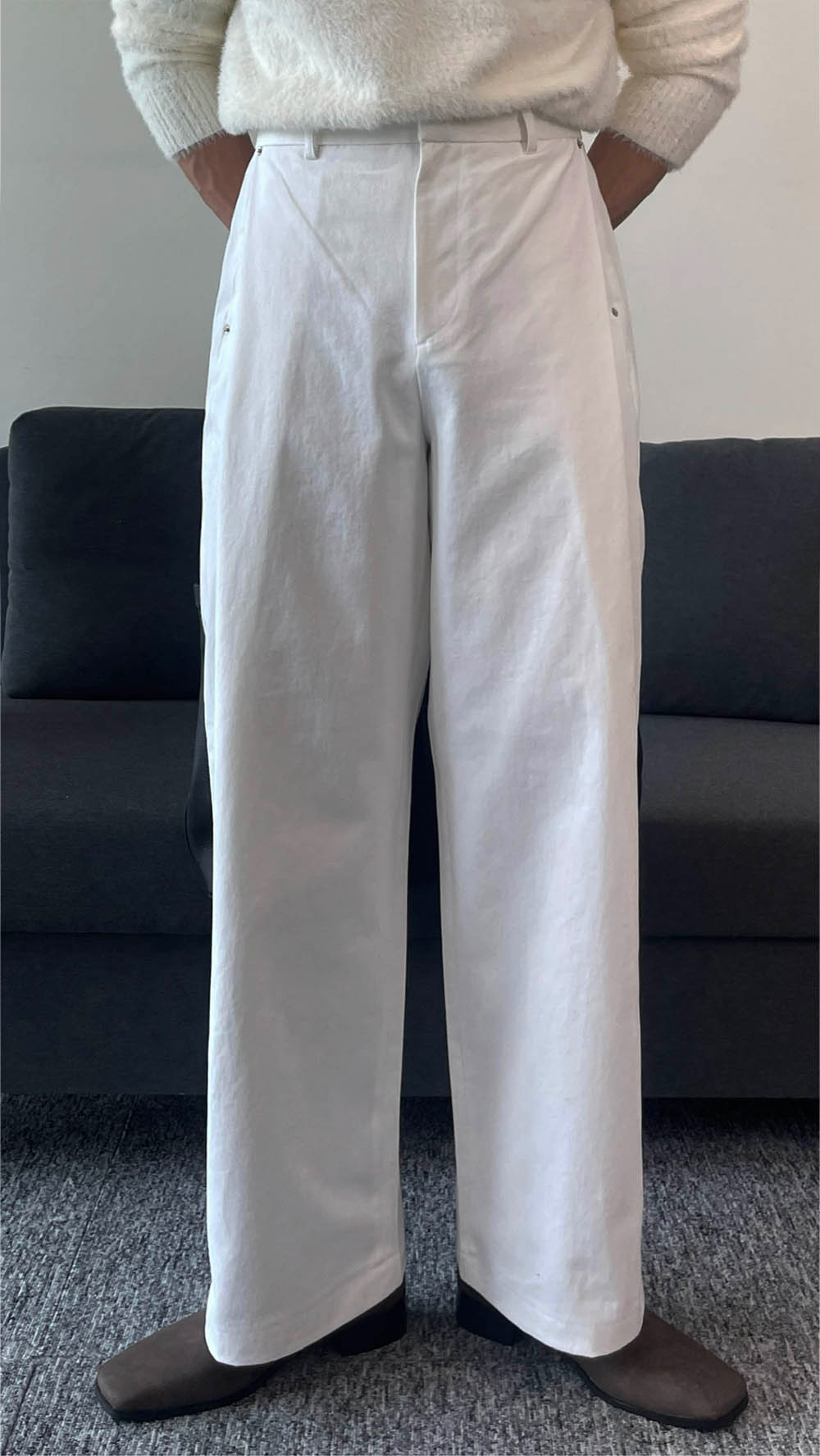 긴팔 티셔츠 모델 착용 이미지-S1L24