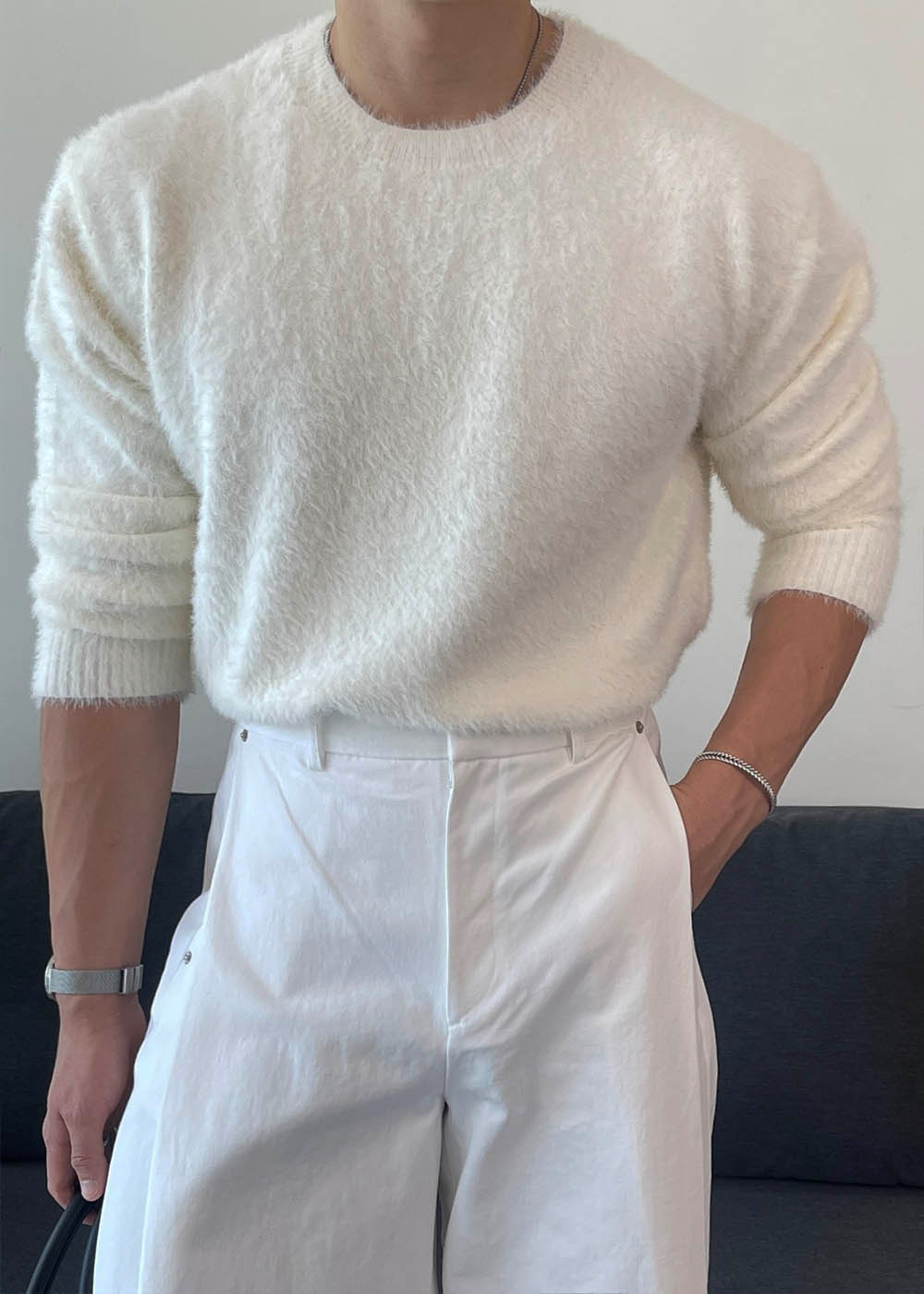 긴팔 티셔츠 모델 착용 이미지-S1L23