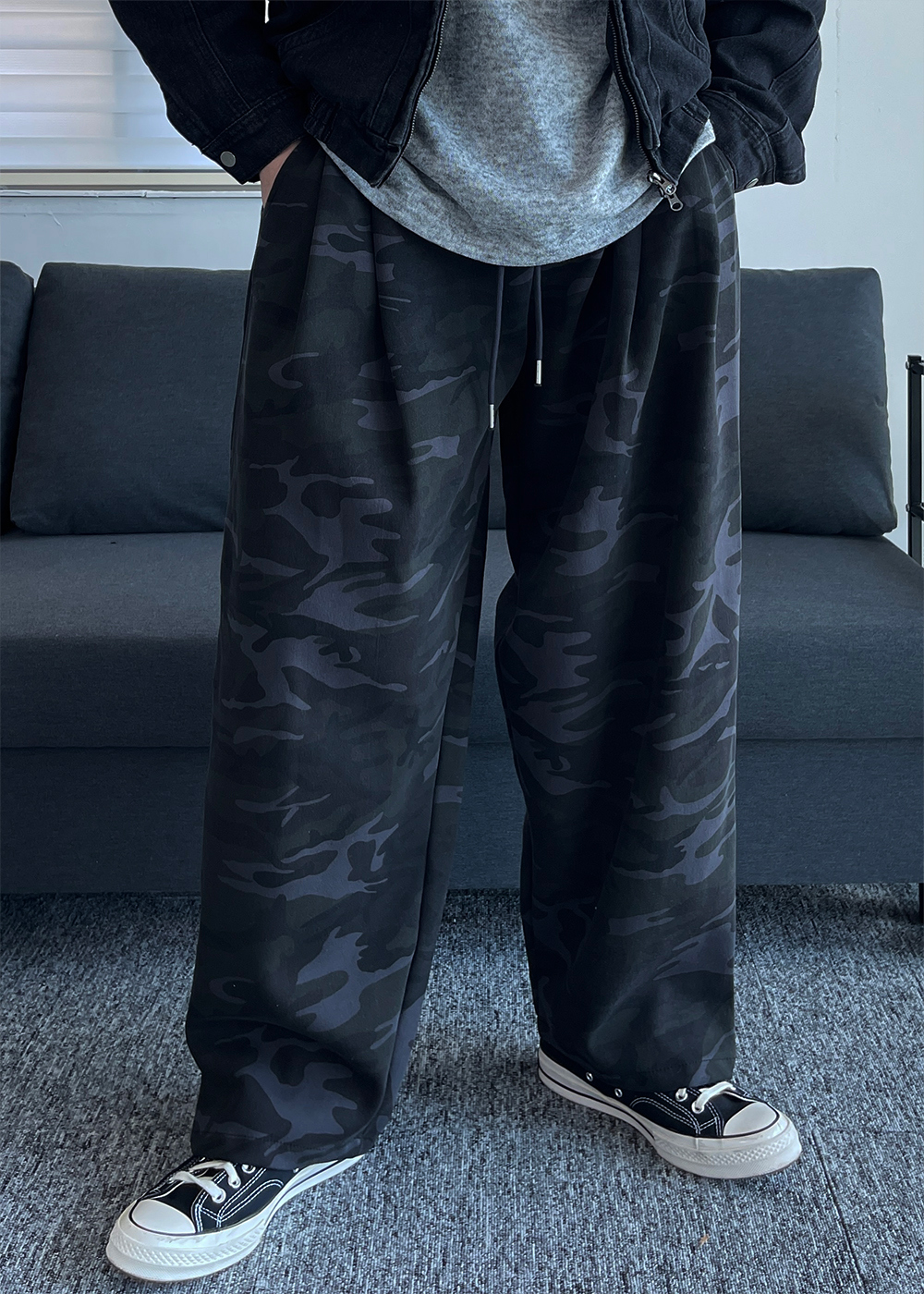 바지 모델 착용 이미지-S1L34