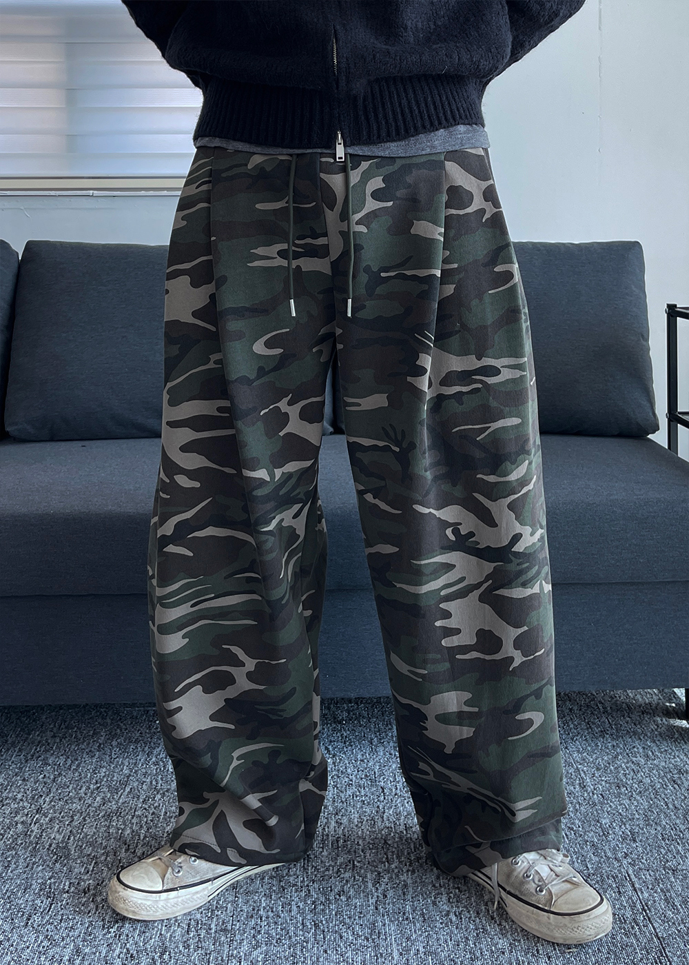 바지 모델 착용 이미지-S1L28