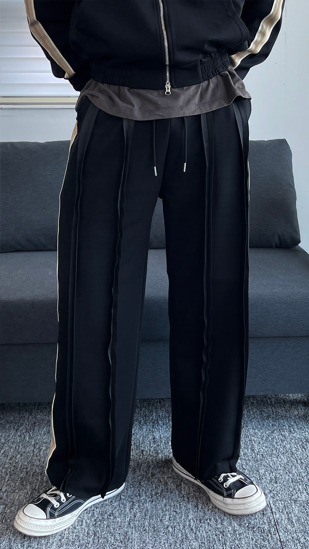 短袖T卹模特兒穿著圖片 - S1L29