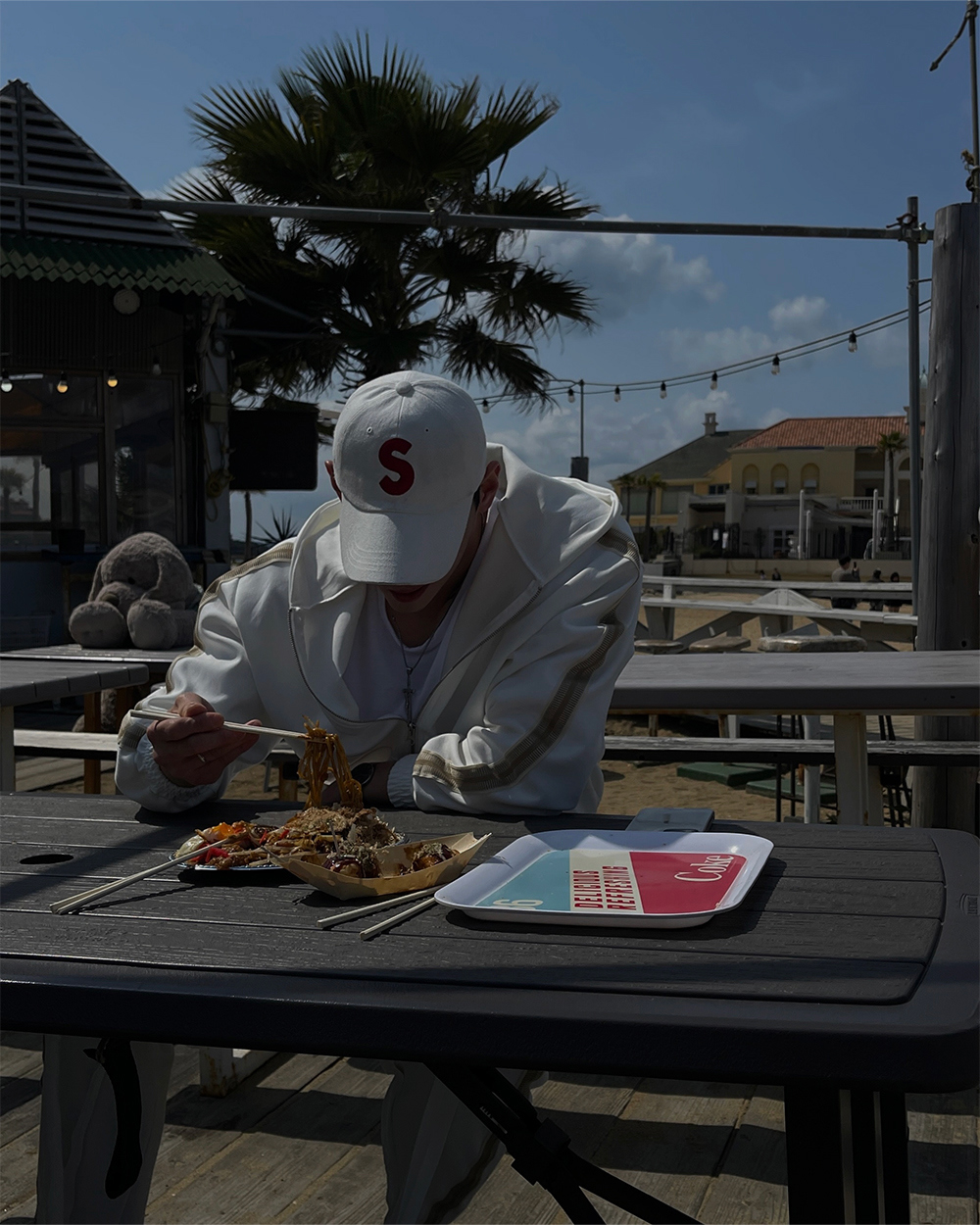 短袖T卹模特兒穿著圖片 - S4L8