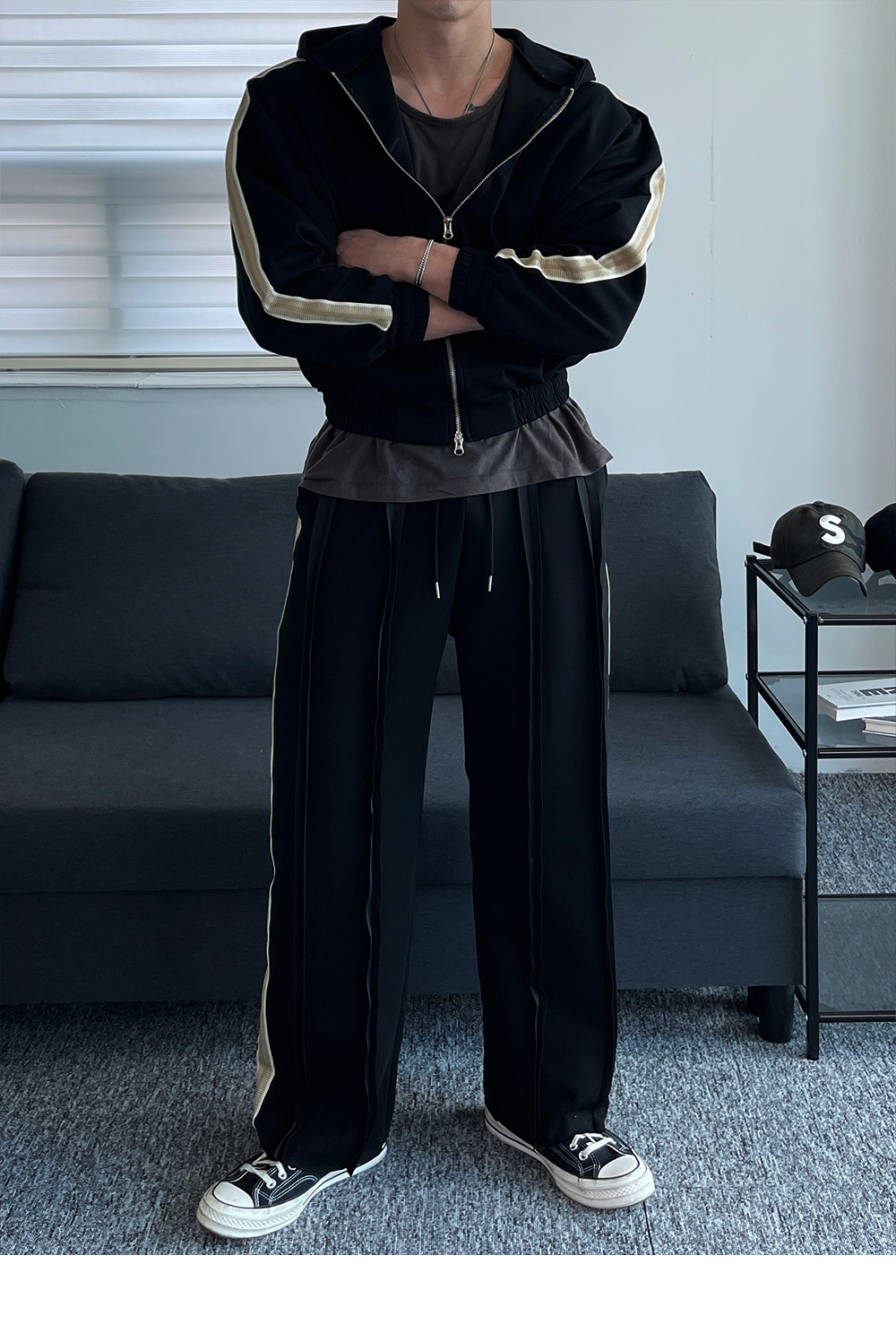 短袖T卹模特兒穿著圖片 - S1L40