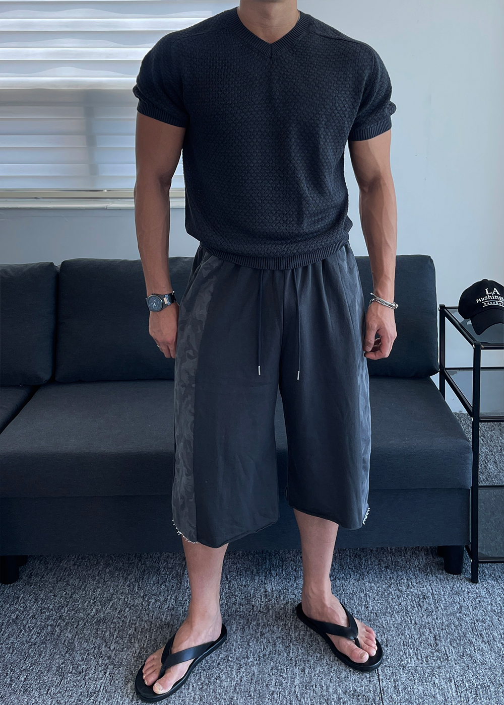 반팔 티셔츠 모델 착용 이미지-S1L29