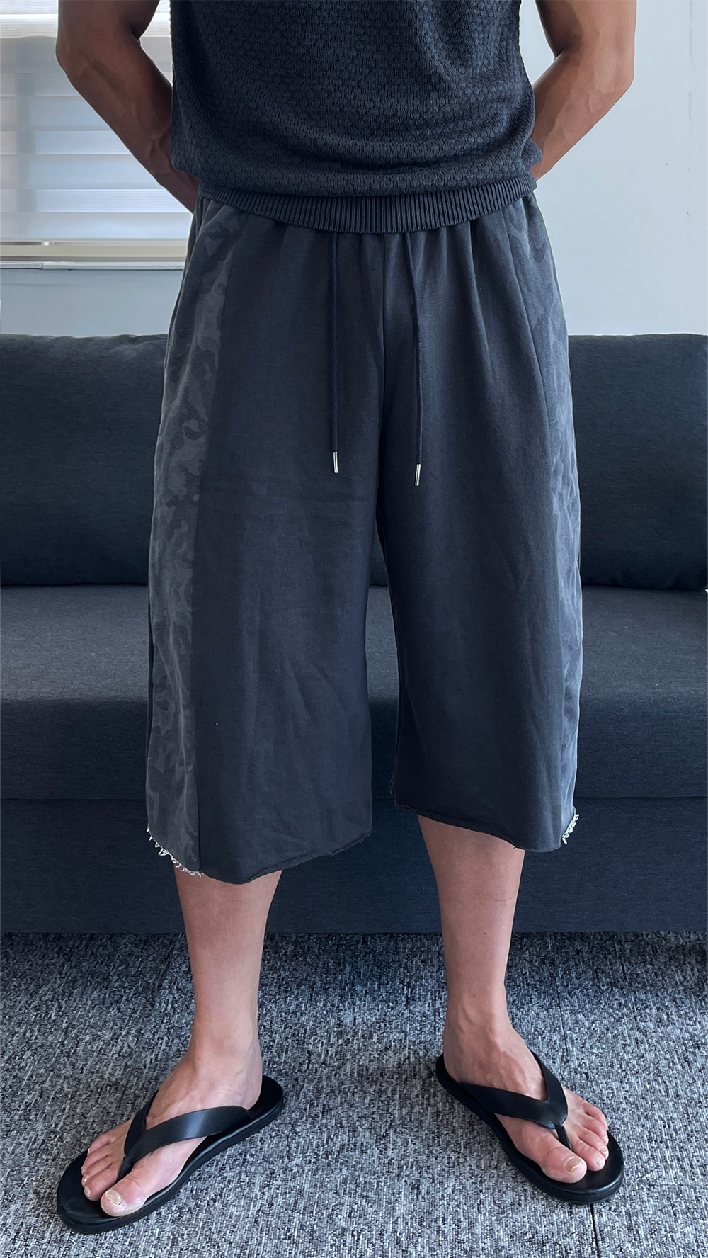 반팔 티셔츠 모델 착용 이미지-S1L26