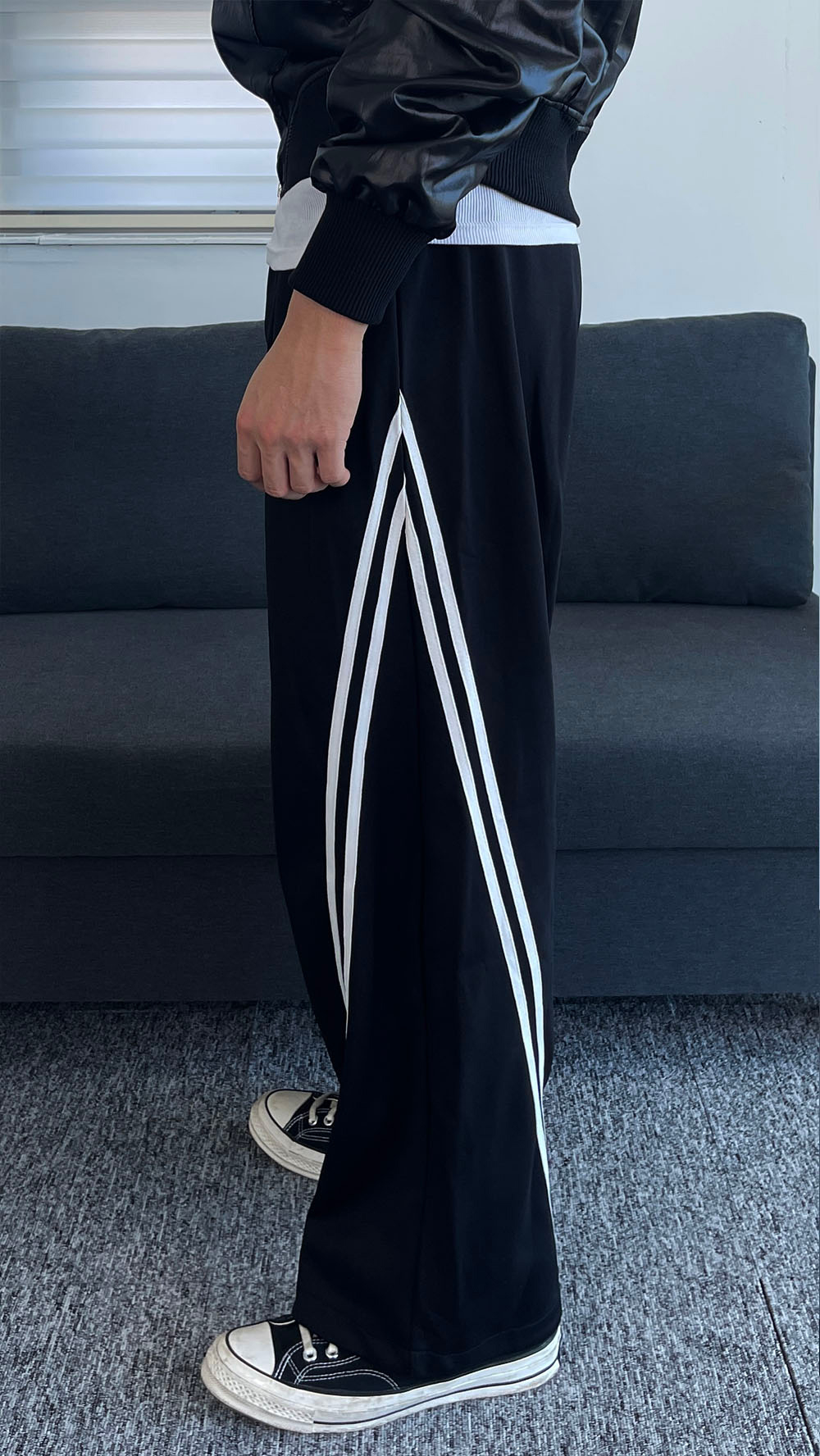 바지 모델 착용 이미지-S1L28