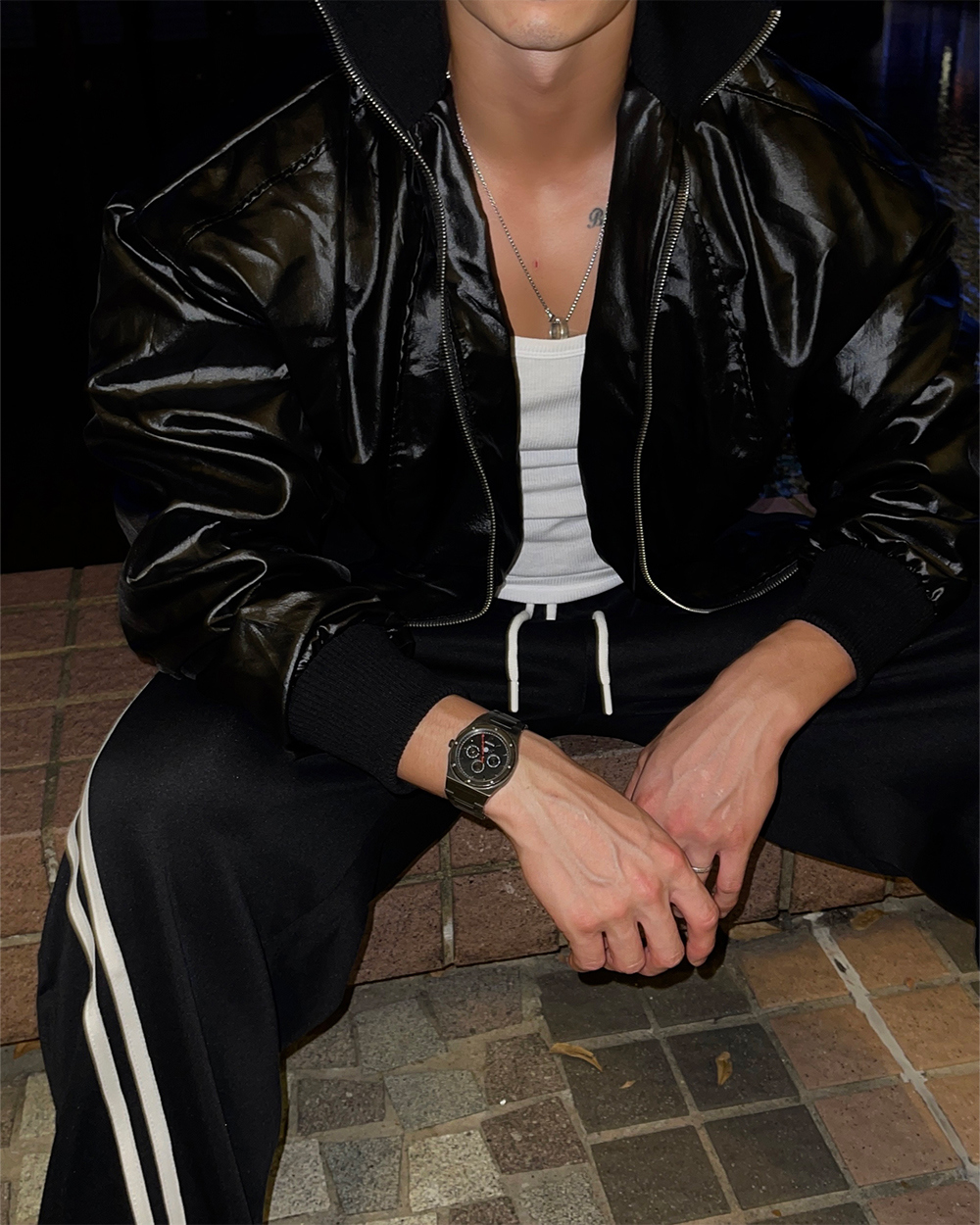 바지 모델 착용 이미지-S2L11