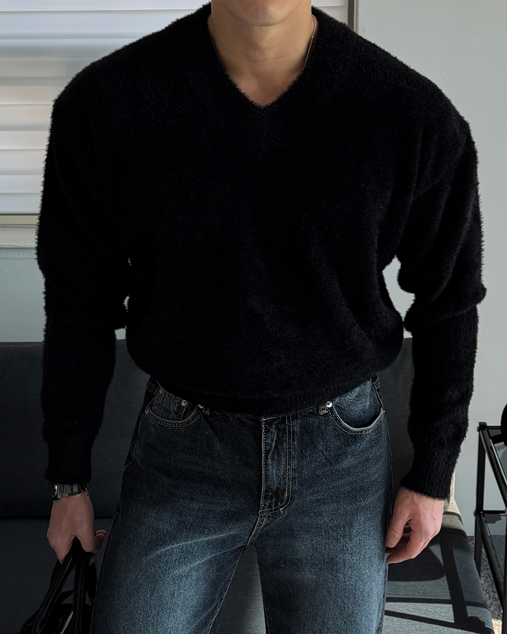 긴팔 티셔츠 모델 착용 이미지-S1L36