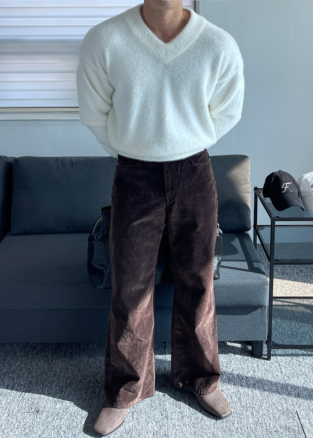 긴팔 티셔츠 모델 착용 이미지-S1L24