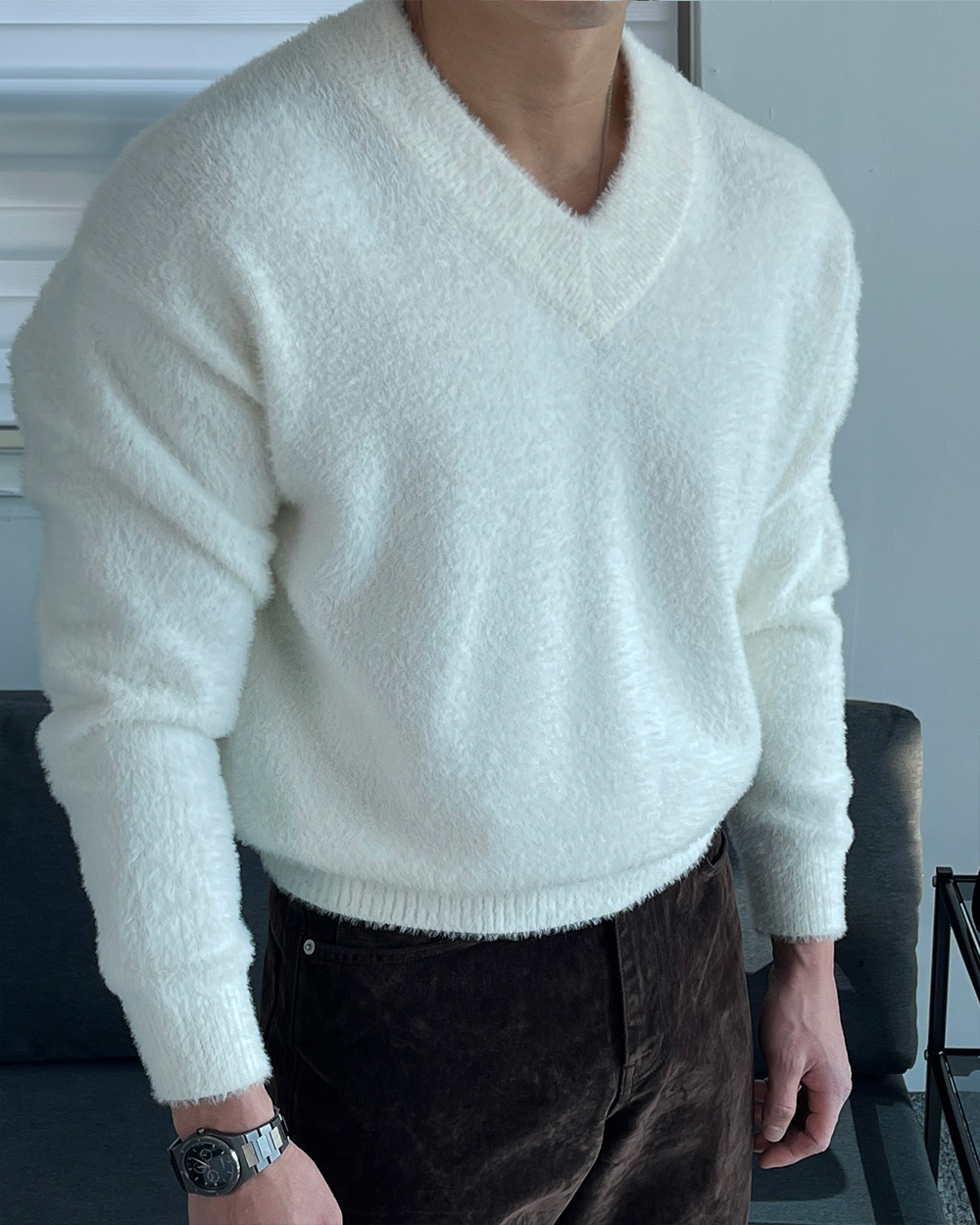 긴팔 티셔츠 모델 착용 이미지-S1L27