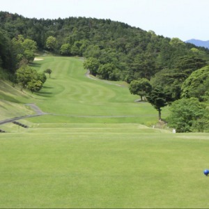 마쓰야마 국제 골프 클럽 (평일3,232엔~)(주말48,000엔~)
