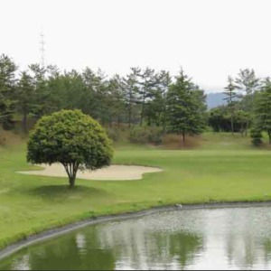 마쓰야마 로얄 골프 클럽 (평일5,332엔~)(주말9,700엔~)