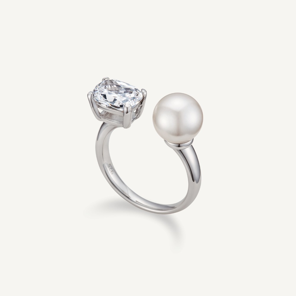 Cushion Pearl Open Ring