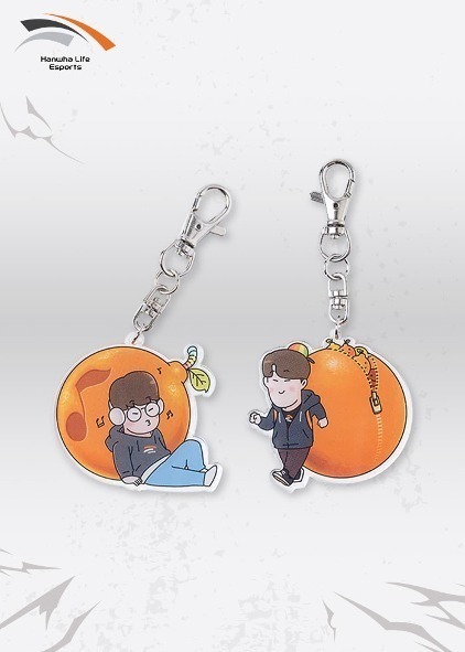 [HLE] Orange Keychain