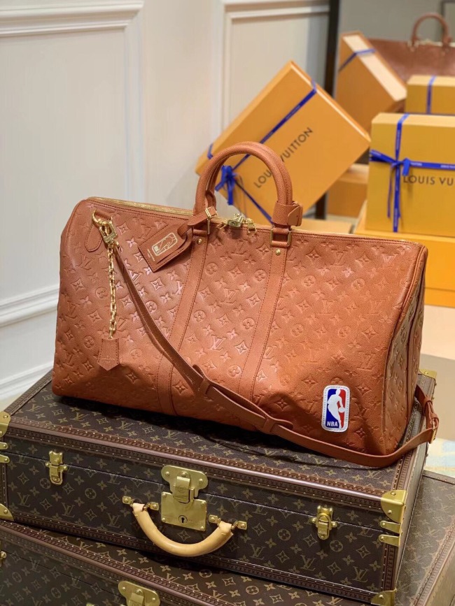 루이비통 키폴 반둘리에 LVxNBA Keepall Bandouliere 55 M57973